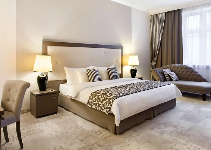 Metropolitan Boutique Hotel
